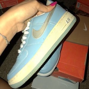 Nike Air Force 1 light blue